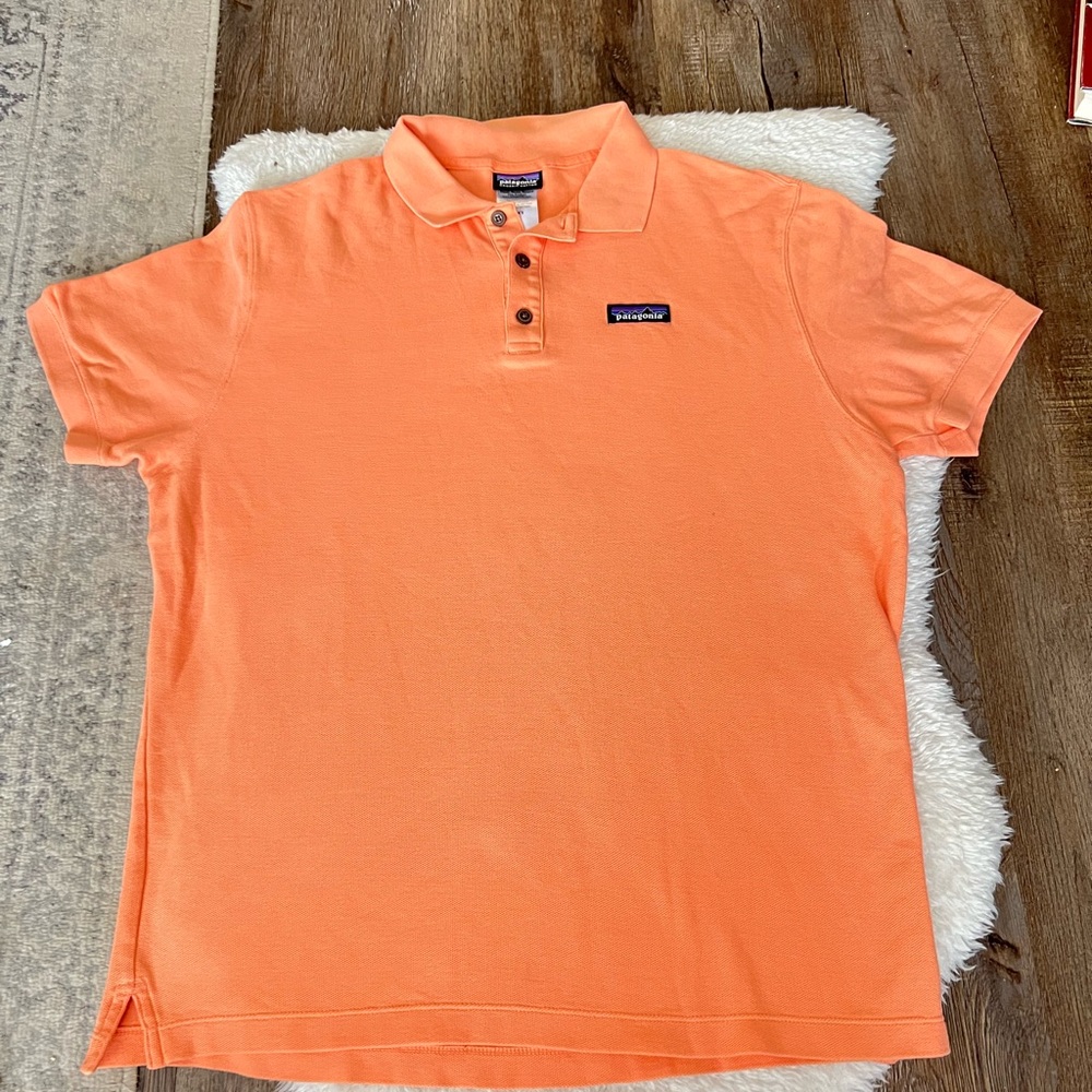 Patagonia Men’s  Organic Cotton Short Sleeve Pique Knit Polo Shirt Orange Sz  M